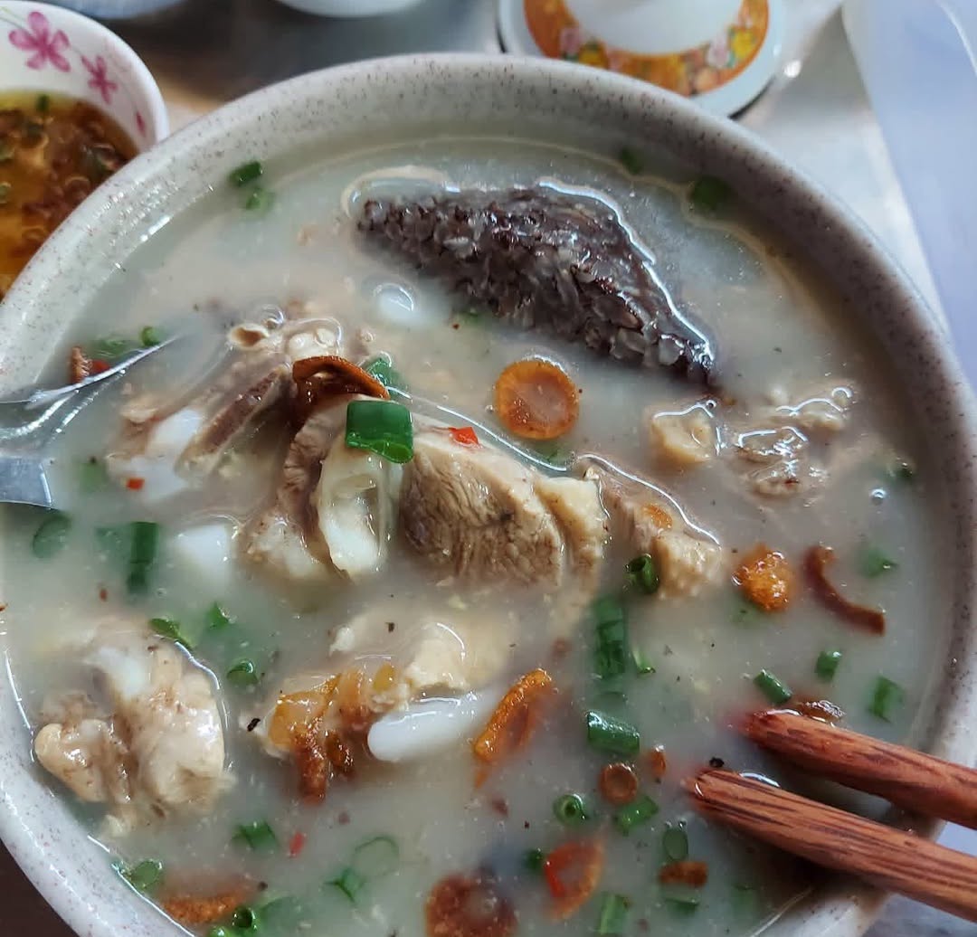 Bánh canh thịt vịt xứ dừa